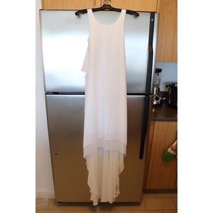 White high-low cut dress